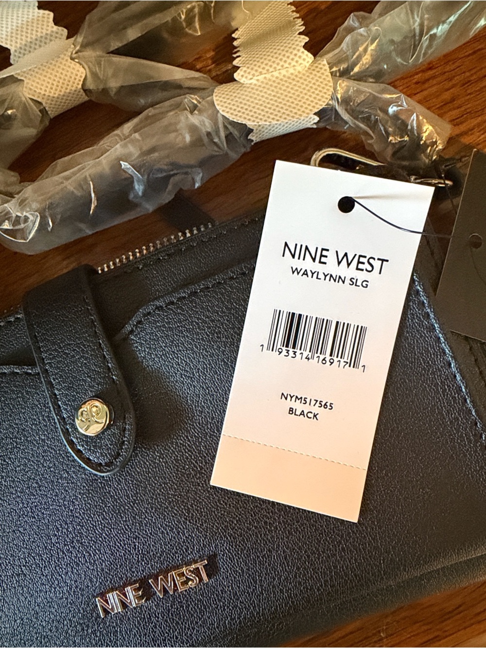 Two Nine West Purses - Picture 5 of 13